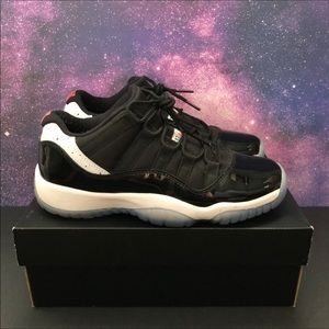 Jordan 11 “Infrared” Size 5Y